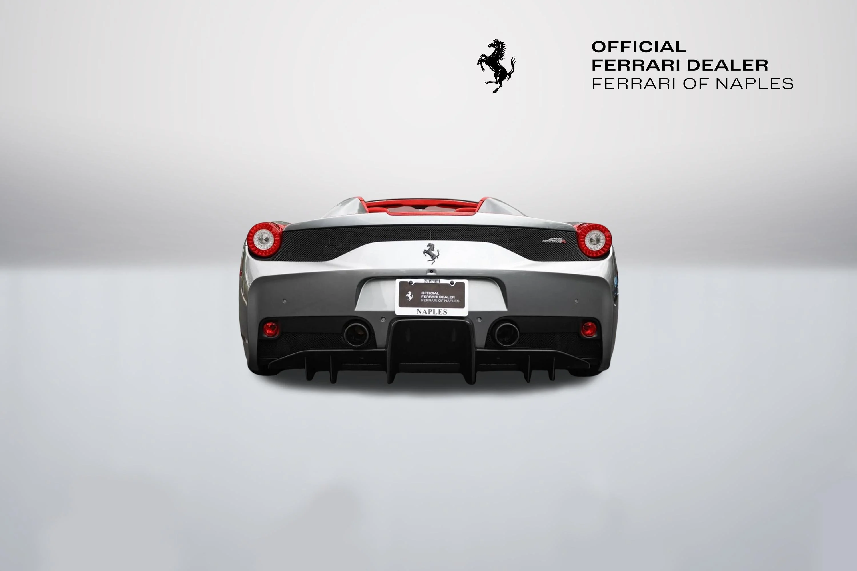 Used 2015 Grigio Titanio Metall Ferrari Base image 4