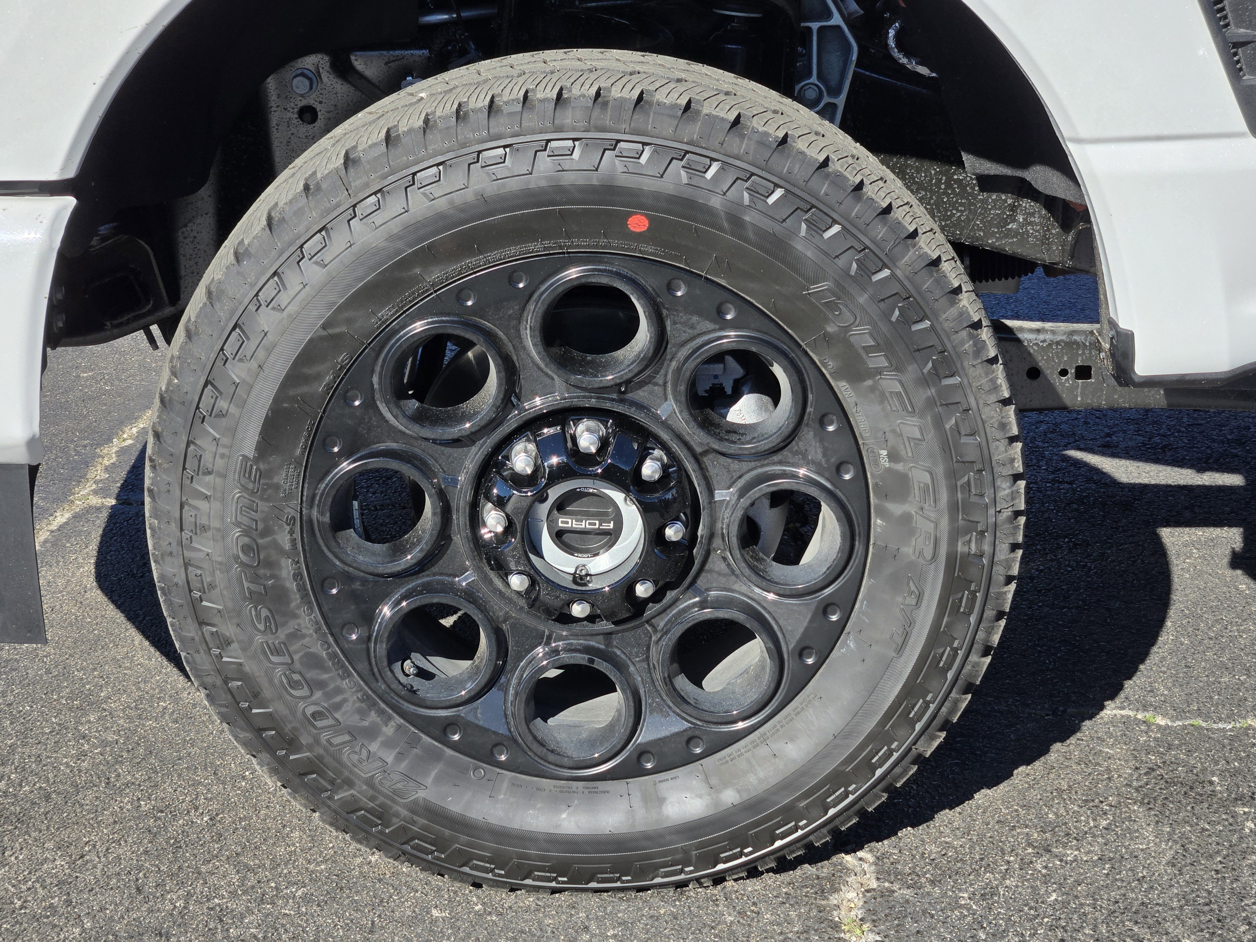 New 2026 Star White Ford F-250 Lariat image 7