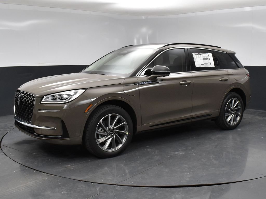 2025 Lincoln Corsair Grand Touring photo 4