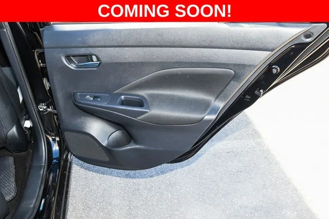 Used 2021 Black Nissan 1.6 SV image 23
