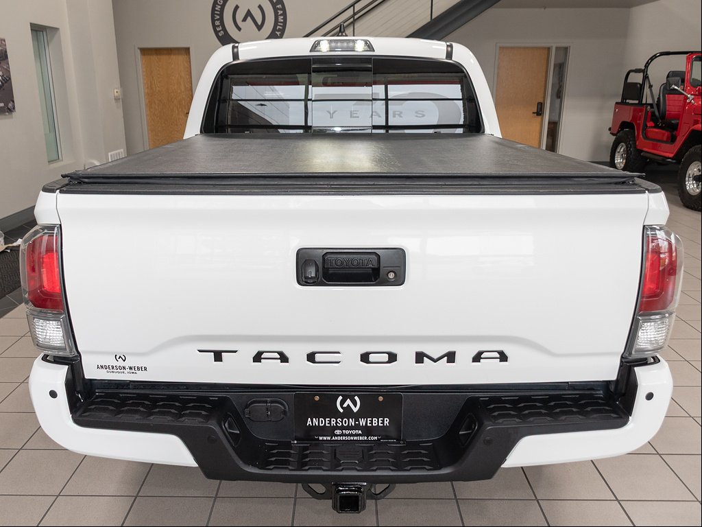 Used 2022 White Toyota TRD Off-Road image 21