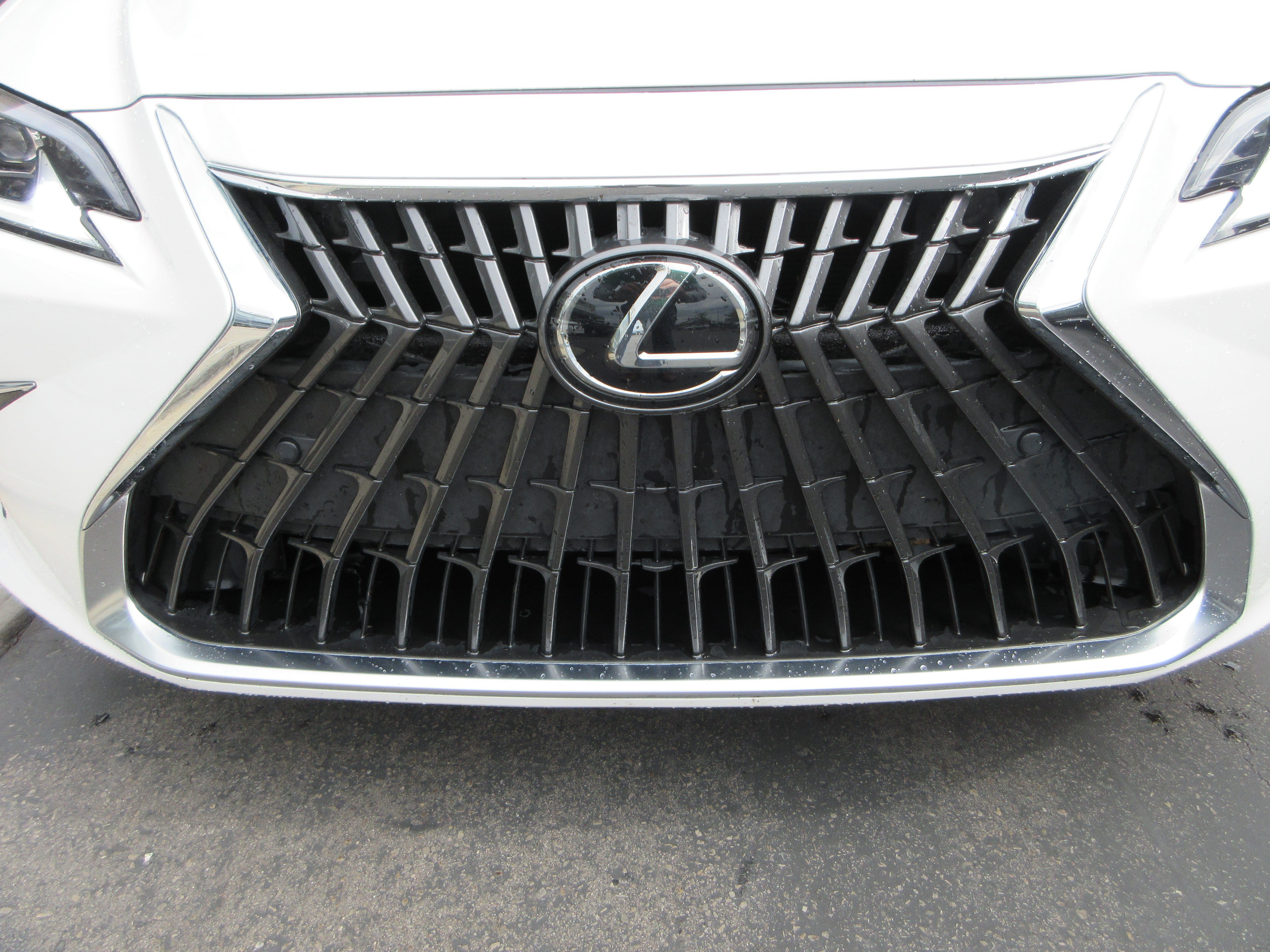 Used 2024 Eminent White Pearl Lexus 350 image 15