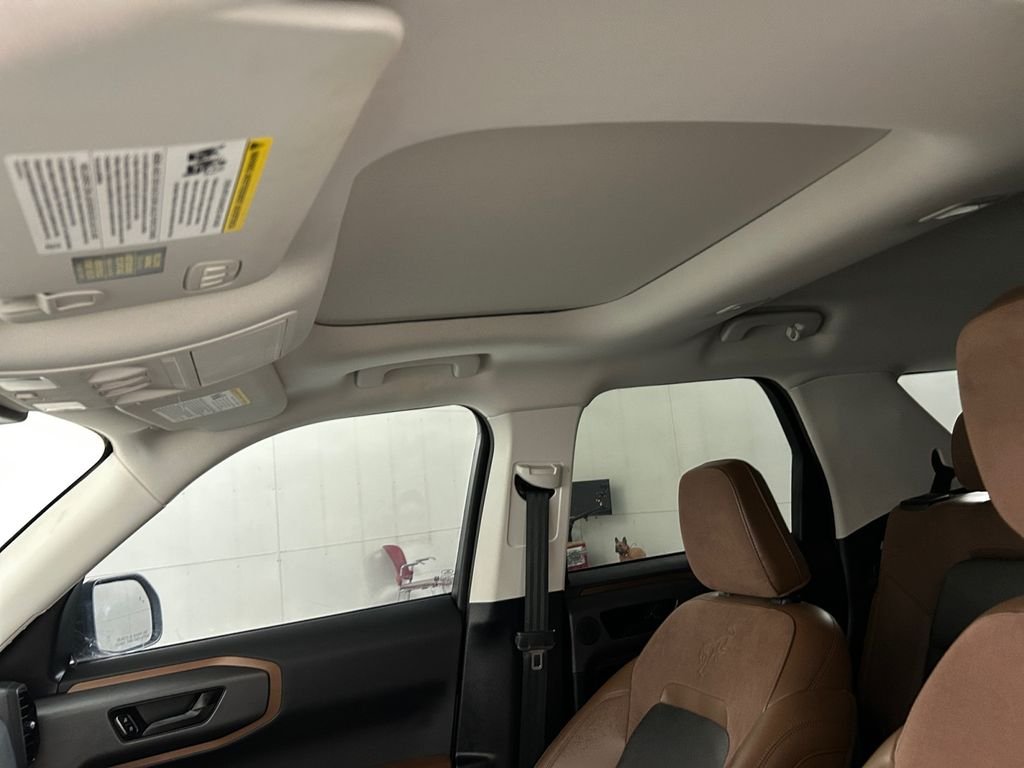 Used 2022 Green Ford Badlands image 25
