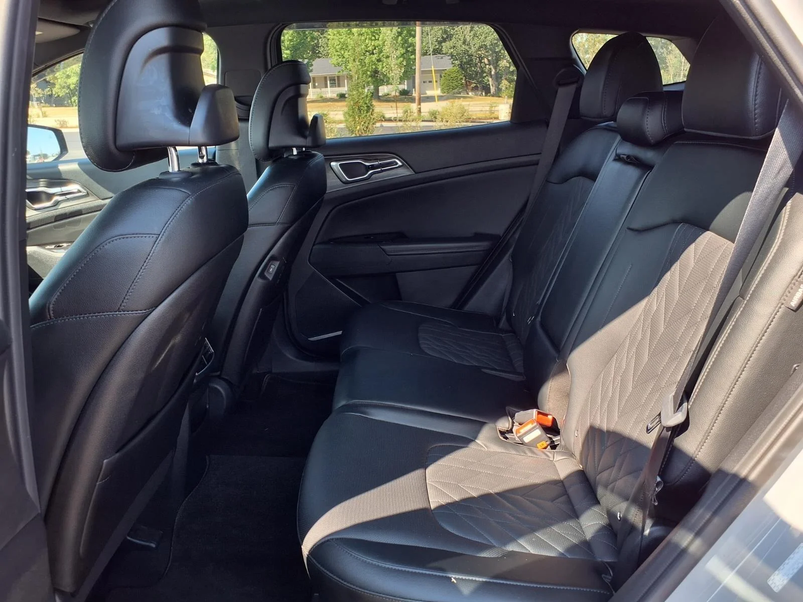 Used 2025 Wolf Gray KIA FODOR image 19