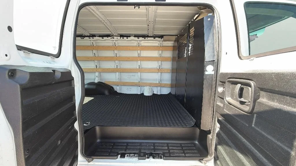 Certified Used 2024 Summit White GMC Work Van image 27