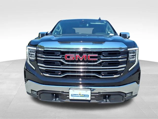 Used 2025 Black GMC SLT image 14