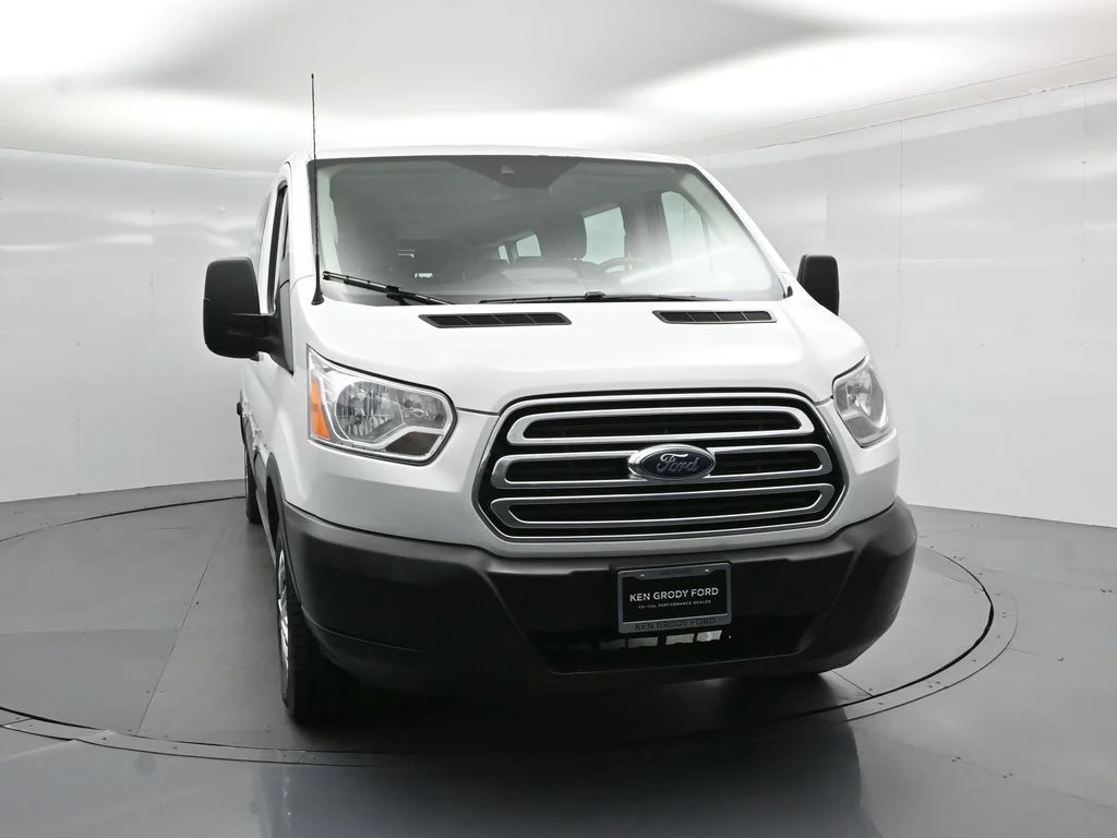 Used 2019 White Ford XLT image 55