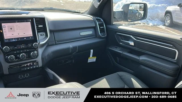 New 2026 Diamond Black Crystal Pearl-Coat Exterior Paint RAM Big Horn/Lone Star image 24