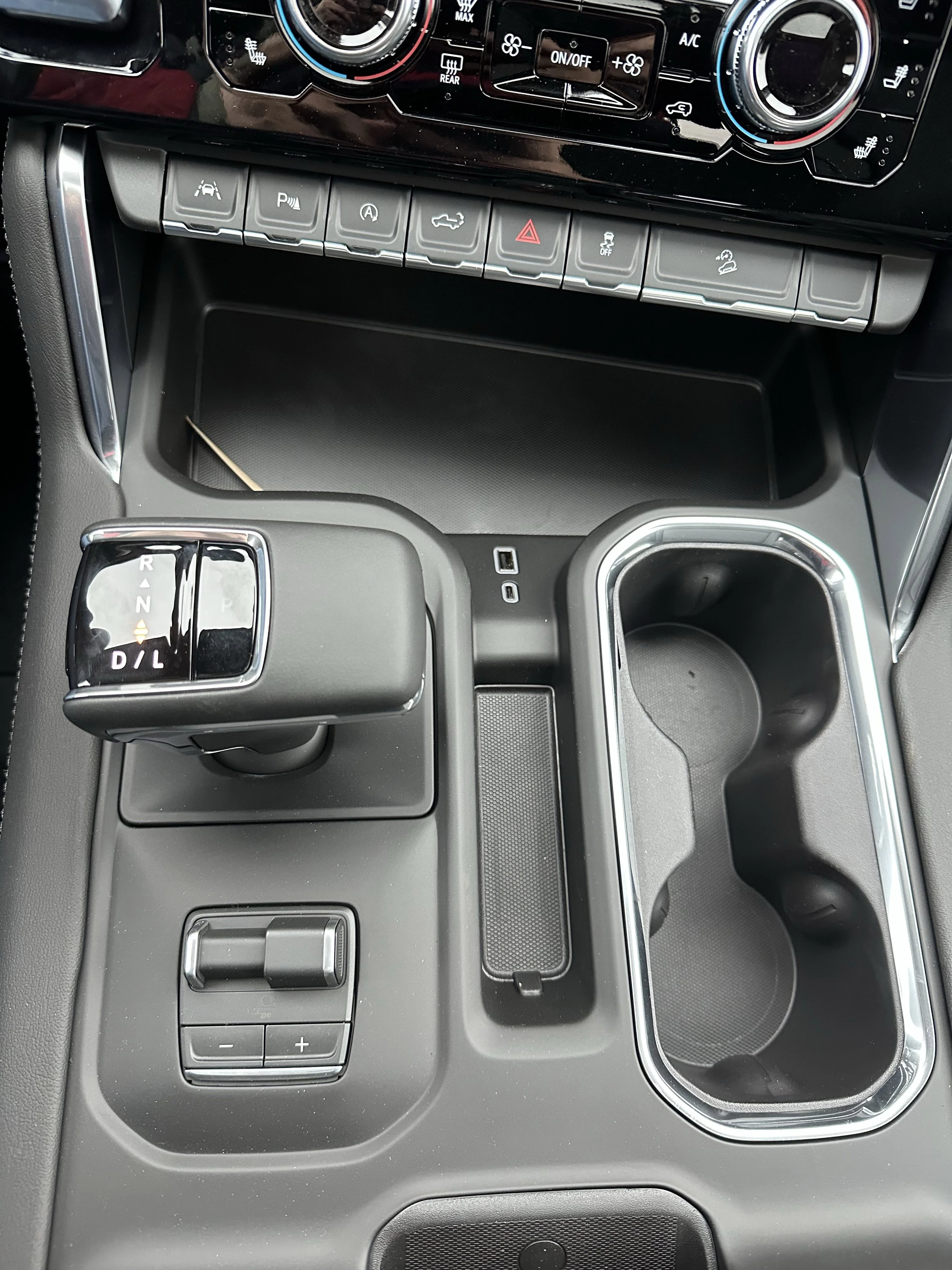 New 2026 Glacier White Tricoat GMC Denali image 17