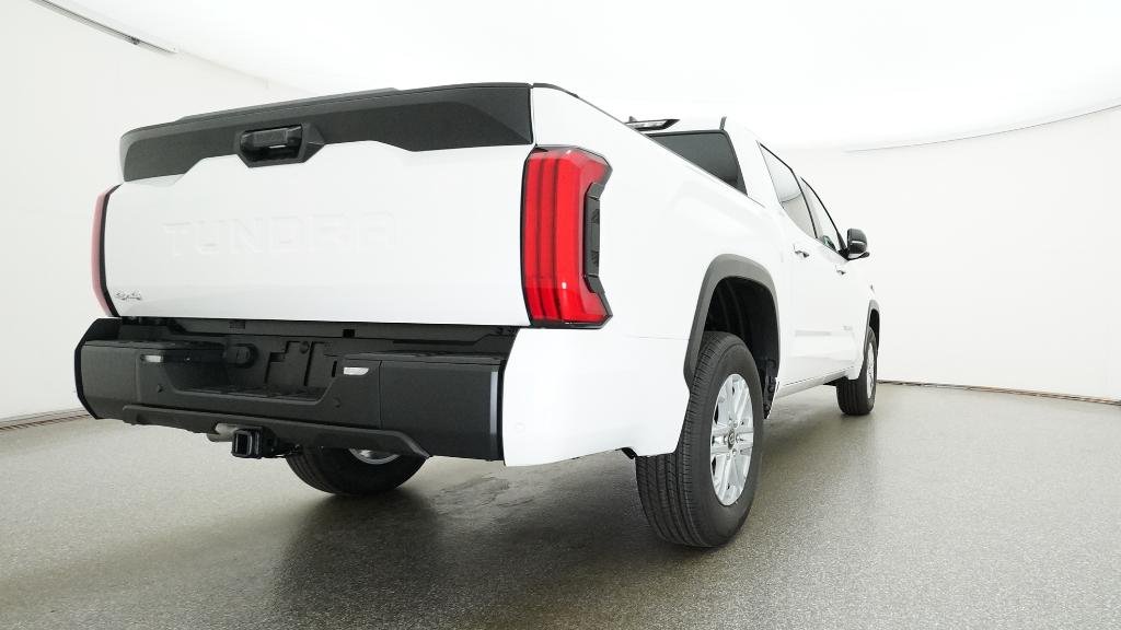 New 2026 Ice Cap Toyota SR5 image 7