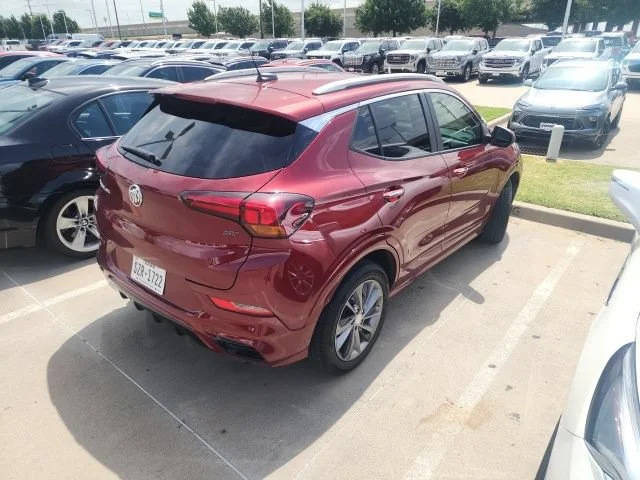 Used 2023 Cinnabar Metallic Buick Select image 3