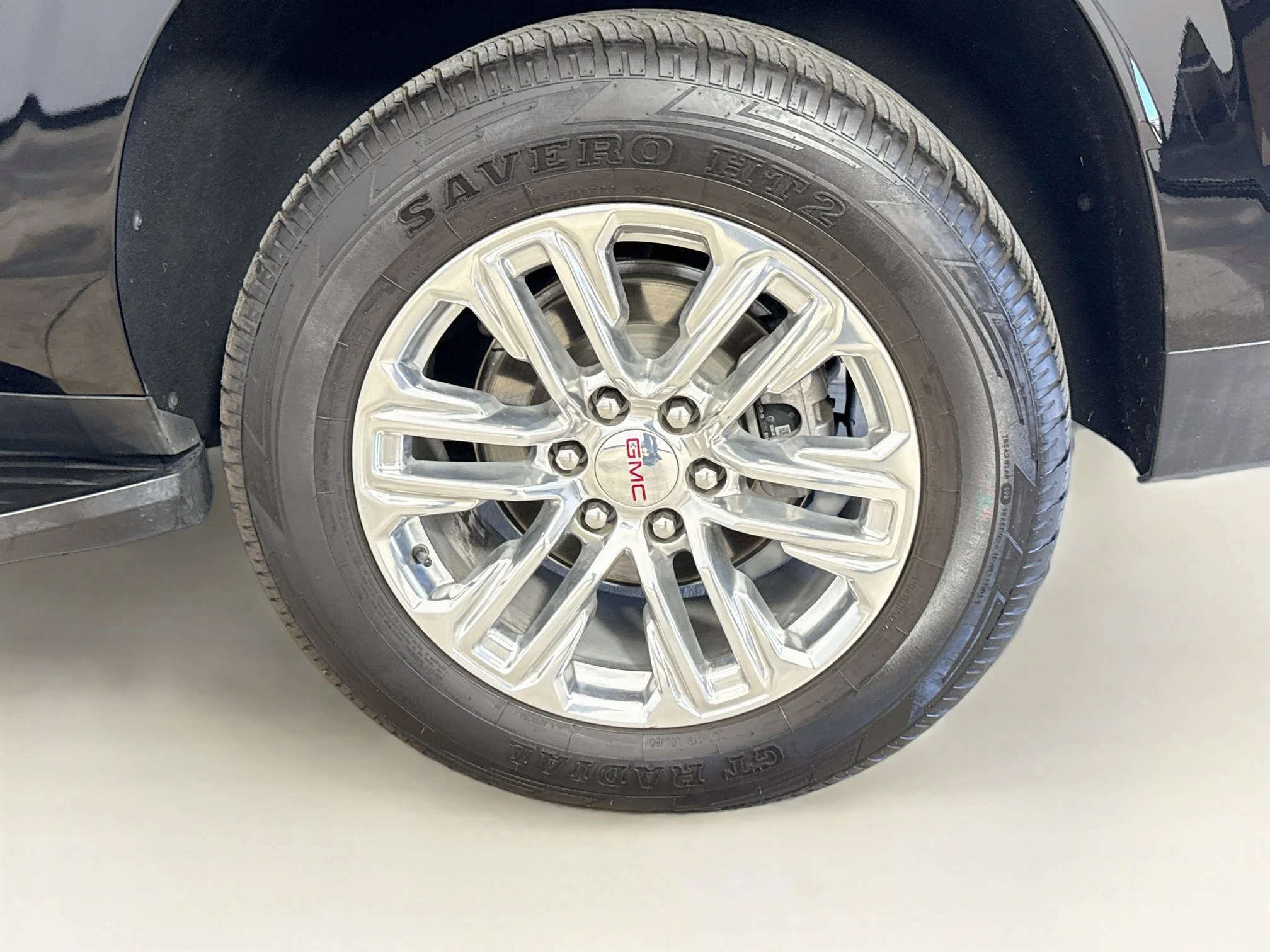 Used 2023 ONYX BLACK GMC SLT image 33