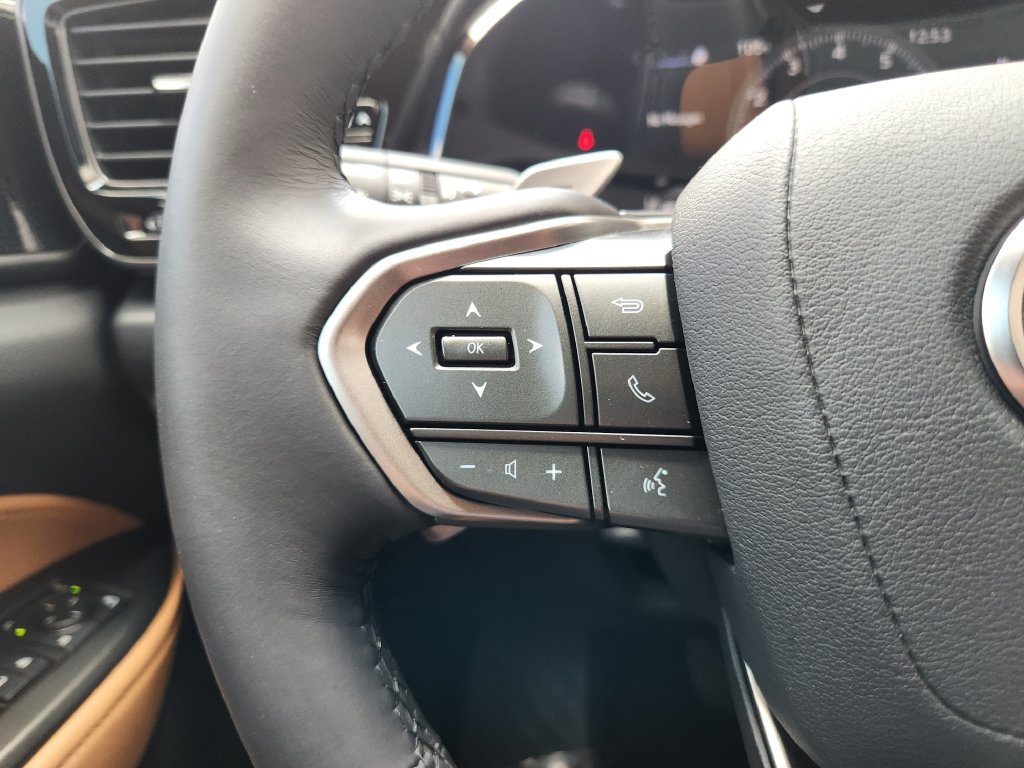 Used 2026 Silver Lexus 350 Base image 28