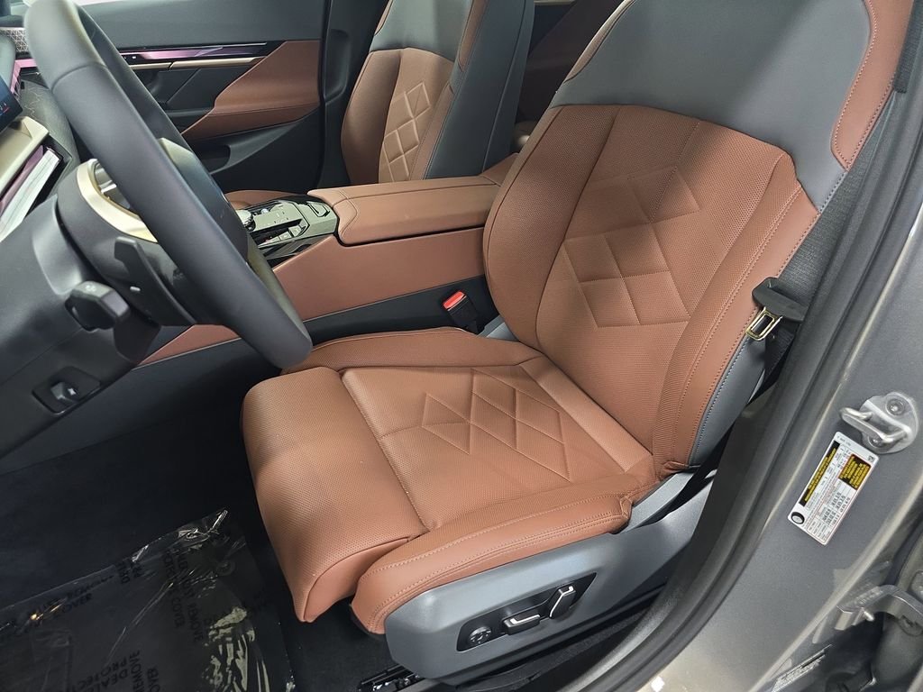 New 2027 Oxide Grey Metallic BMW 530i image 12