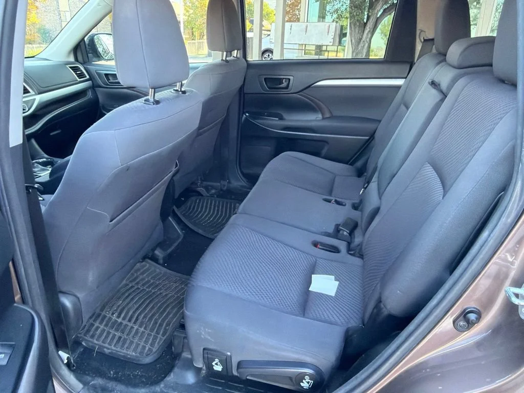 Used 2017 Walnut Toyota LE Plus image 17