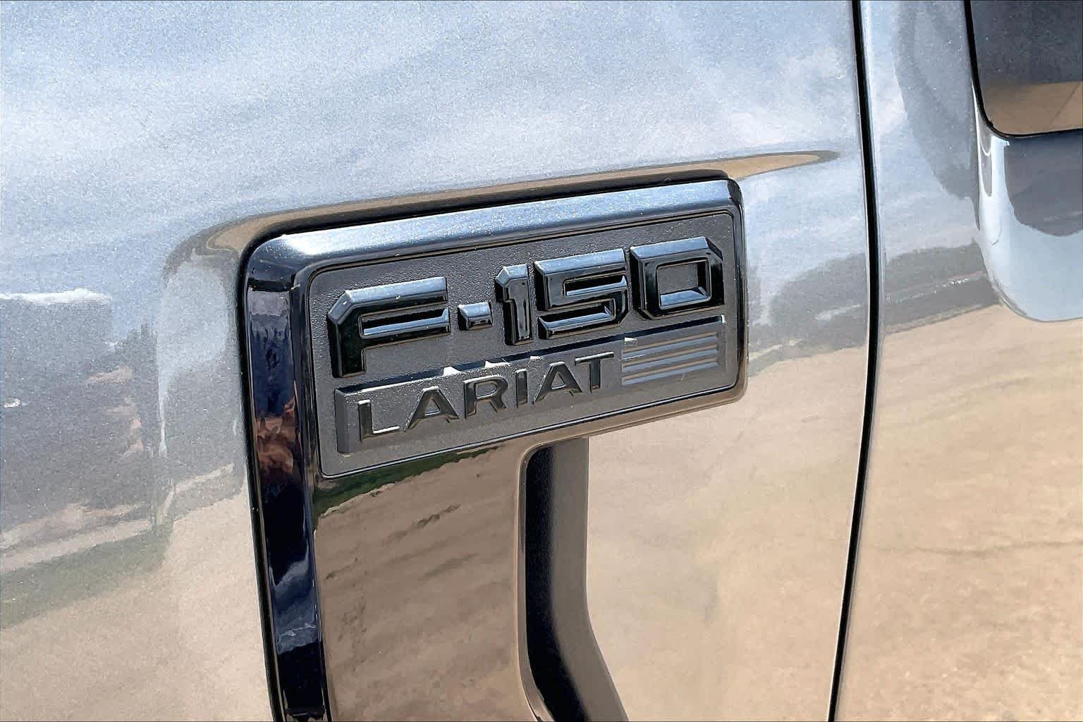 New 2026 Carbonized Gray Metallic Ford Lariat® image 15