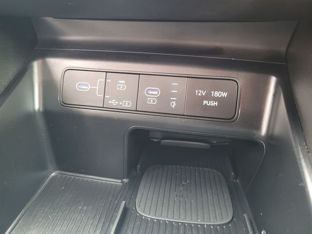 Used 2025 Silver Hyundai SEL image 25