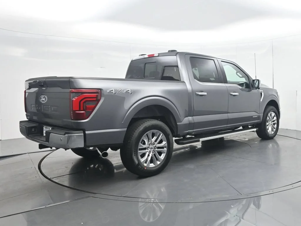 New 2026 Gray Ford Lariat image 7