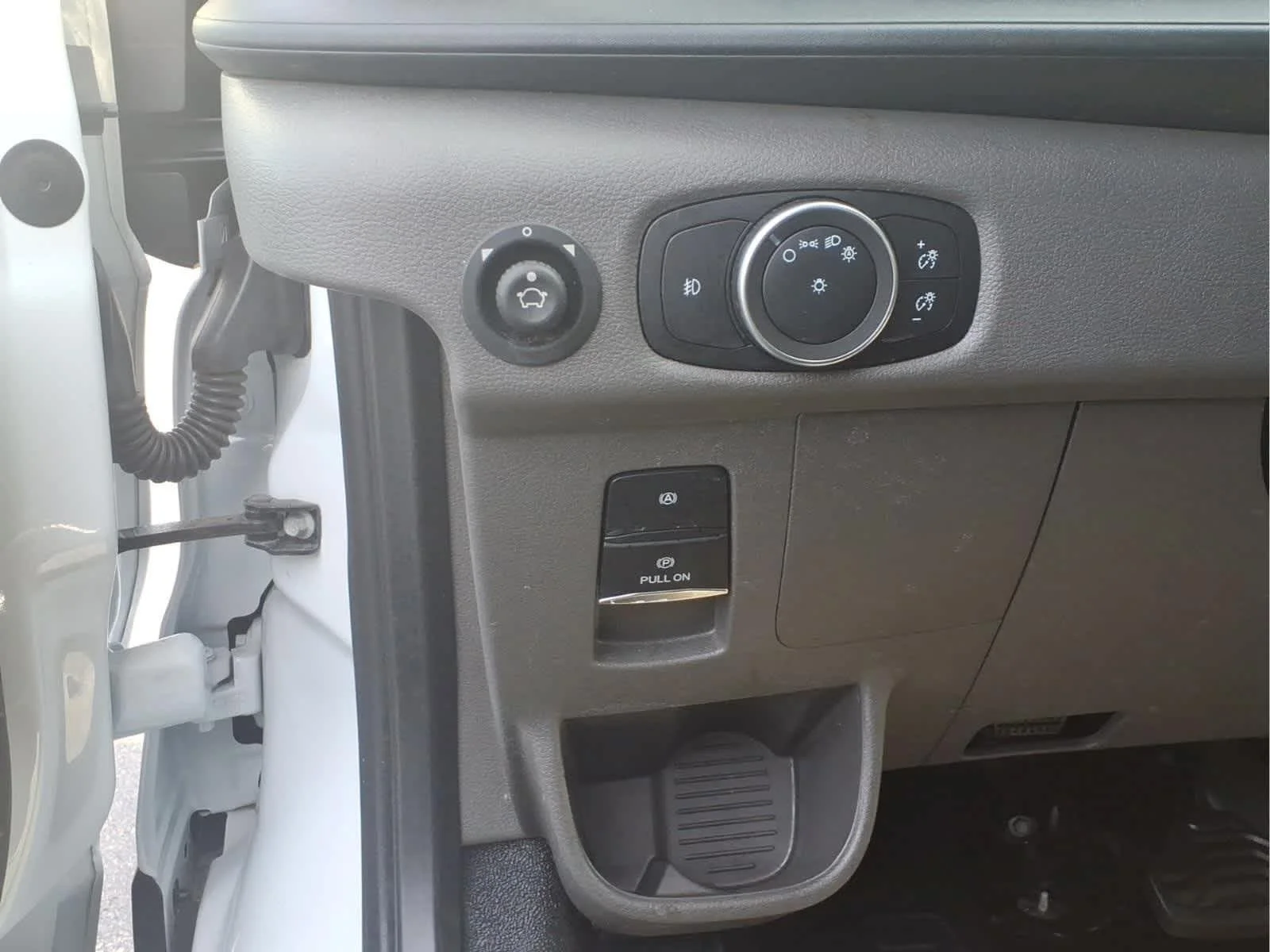 Used 2025 Oxford White Ford  image 16