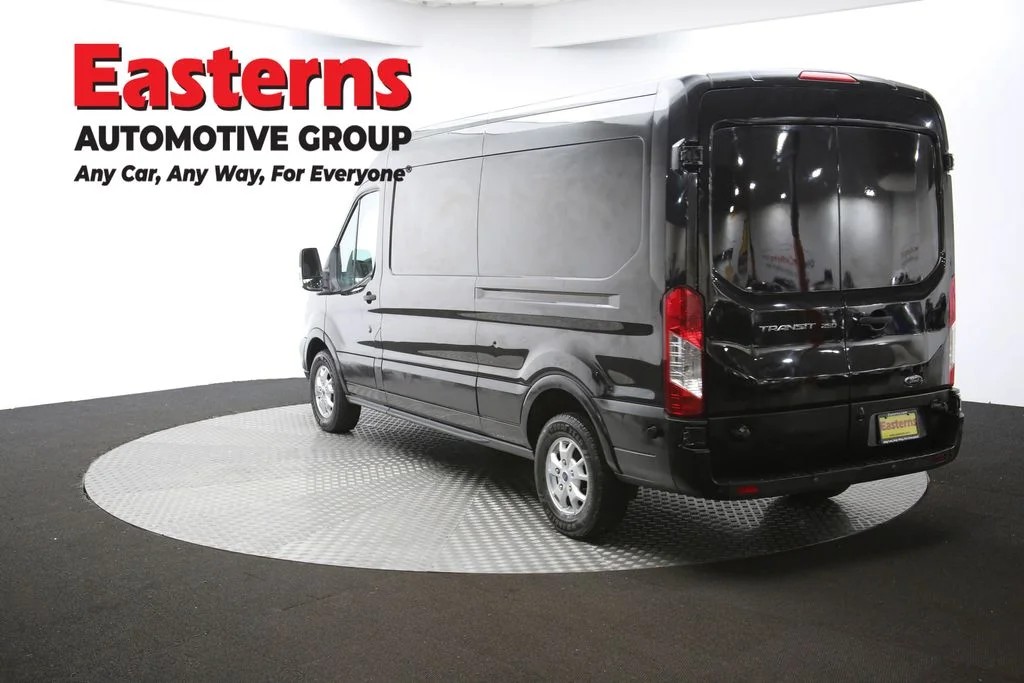 Used 2015 Black Ford Base image 62