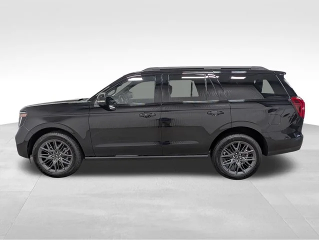 New 2027 Agate Black Metallic Ford Platinum image 32