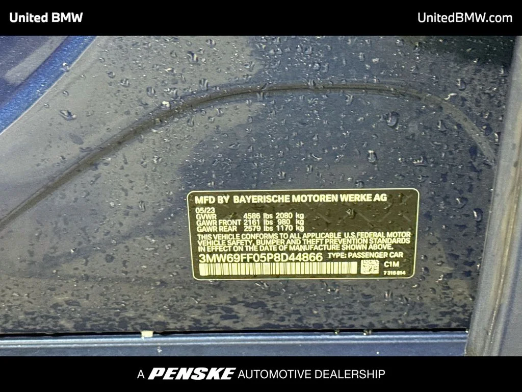 Used 2023 Phytonic Blue Metallic BMW 330i image 22