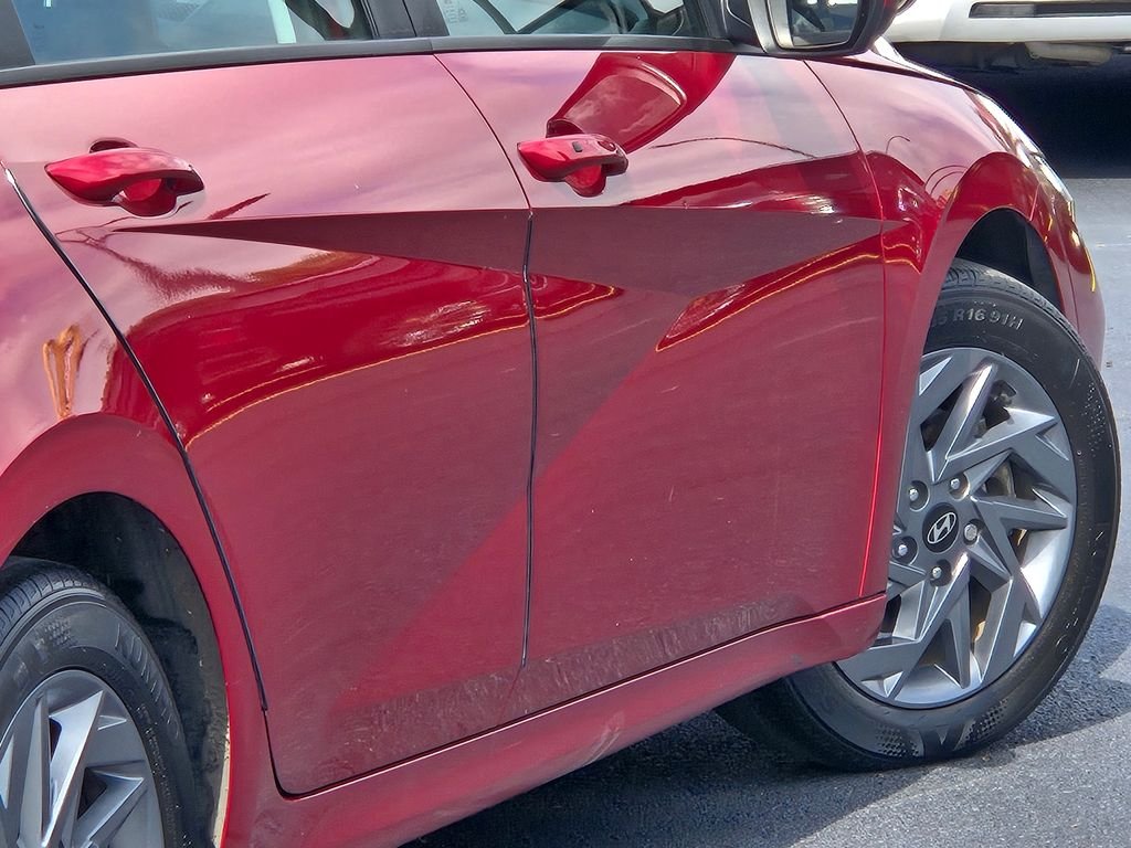 2024 Hyundai Elantra SEL - Photo 17