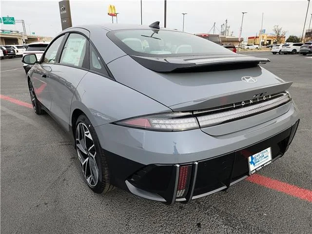 New 2025 Transmission Blue Hyundai SEL image 3