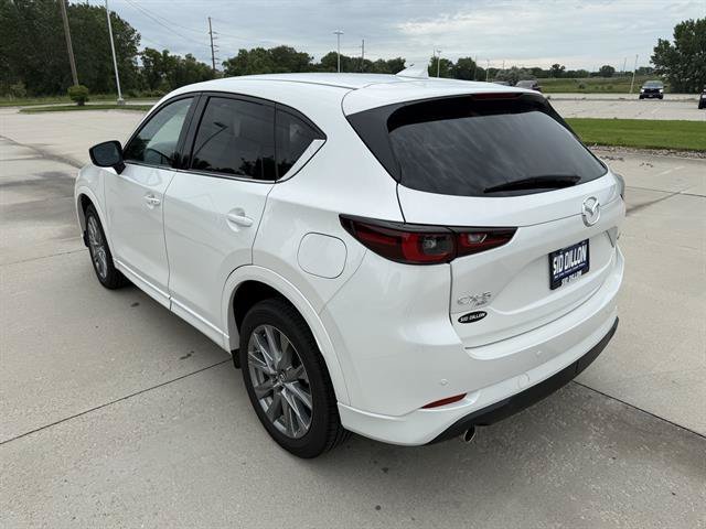 Certified Used 2025 Rhodium White Metallic Mazda 2.5 S Premium Plus Package image 7