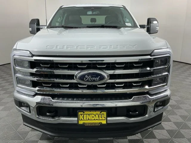 Certified Used 2025 White Ford Lariat image 2