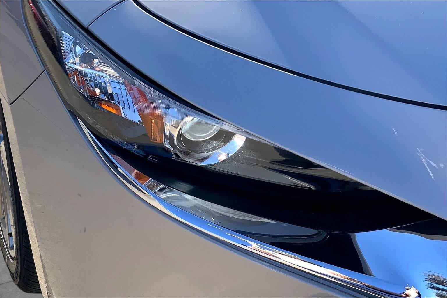 New 2026 Platinum Quartz Metallic Mazda 2.5 S Preferred image 13