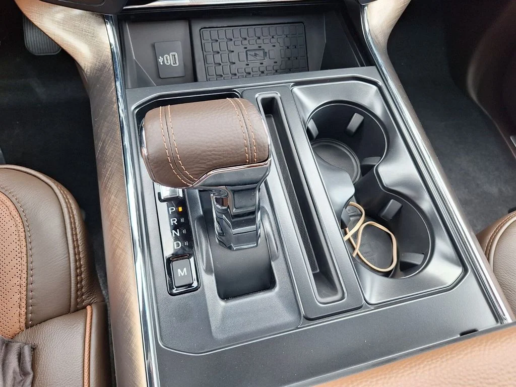 New 2026 Agate Black Metallic Ford King Ranch® image 23