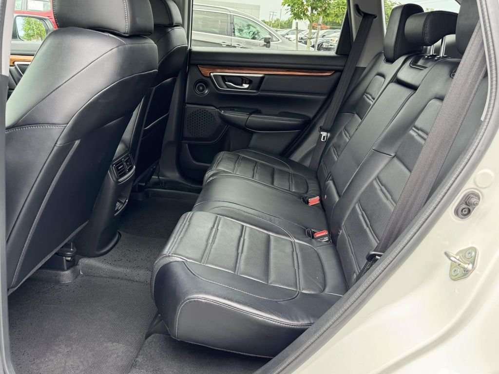 Used 2018  Honda EX-L image 17