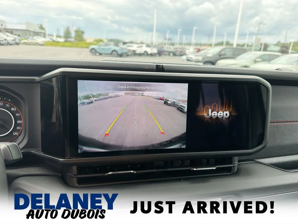 Used 2026 White Jeep Rubicon image 24