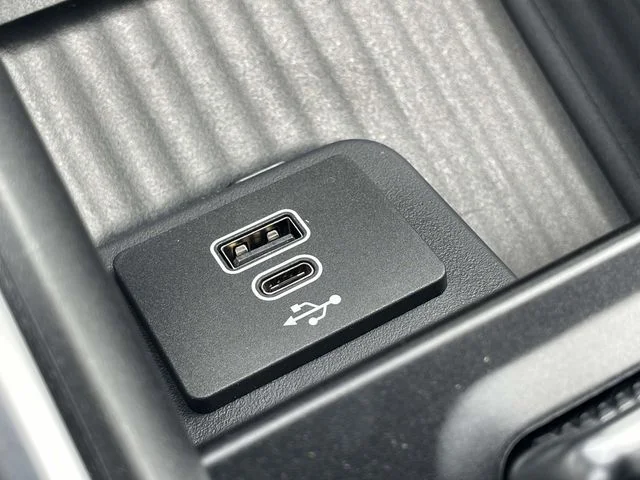 New 2026 Agate Black Metallic Ford King Ranch® image 21