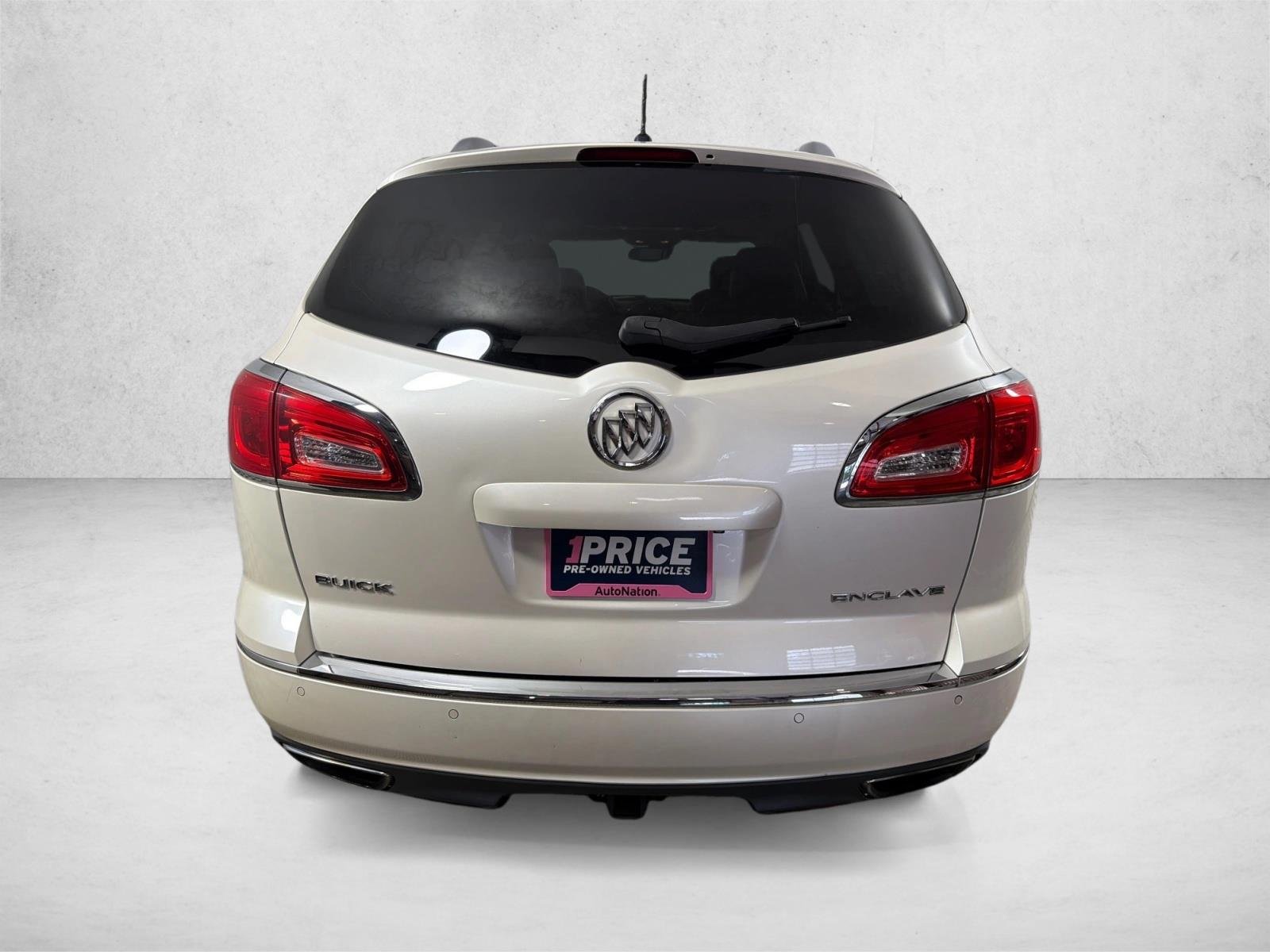 Used 2014 White Diamond Tricoat Buick Premium image 6