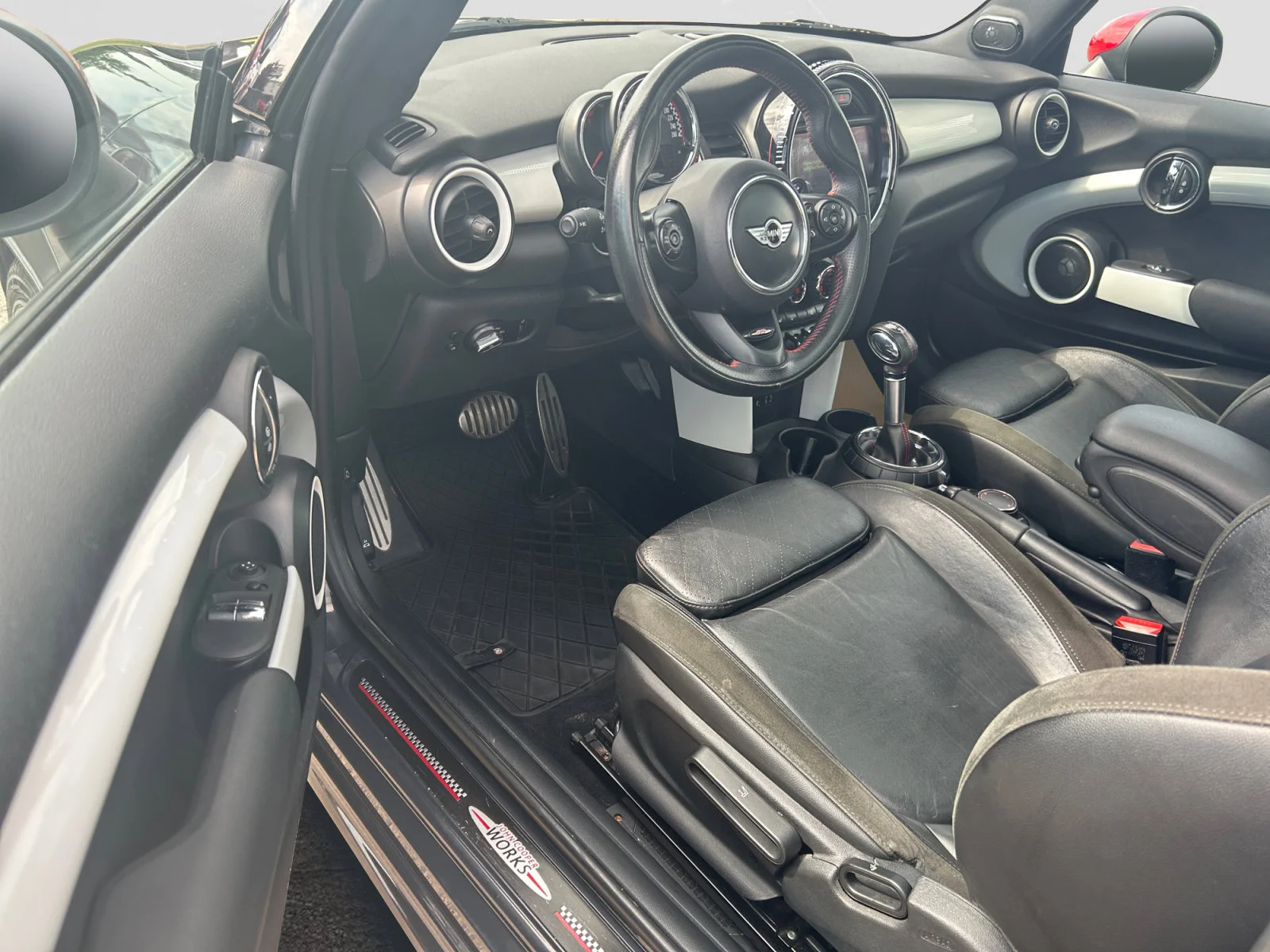 Used 2016 BLACK MINI JOHN COOPER WORKS HB image 12