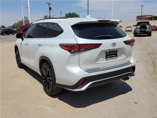 Used 2023 Wind Chill Pearl Toyota XSE Front-Wheel Drive image 2