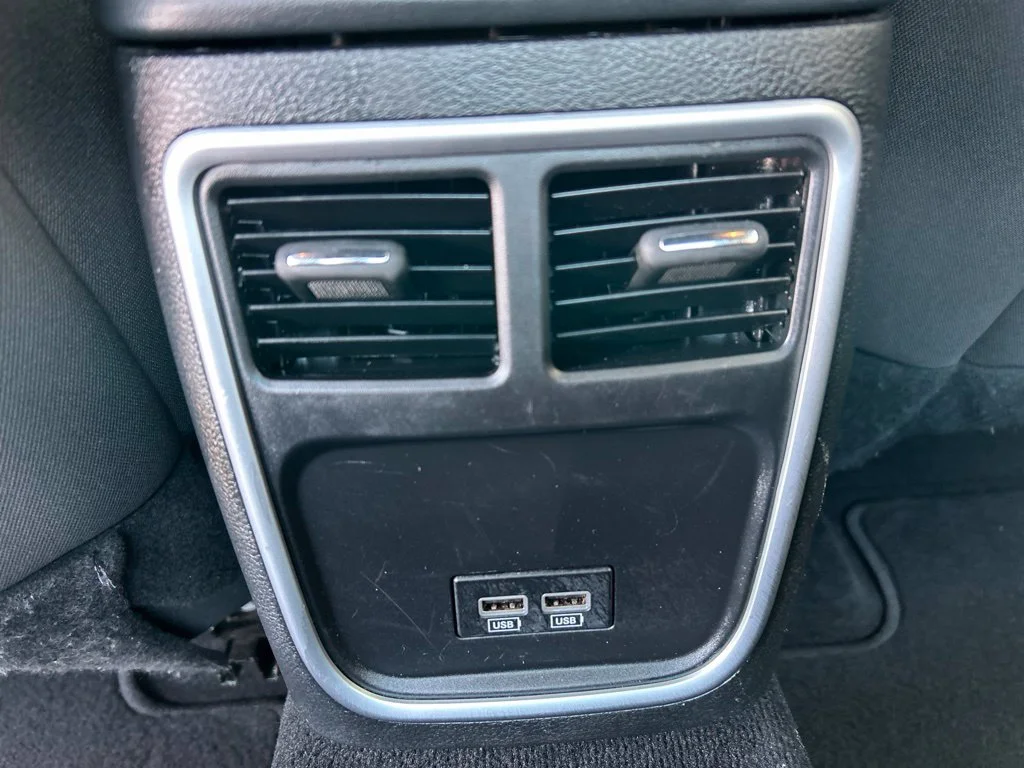 Used 2023 Silver Dodge SXT image 27