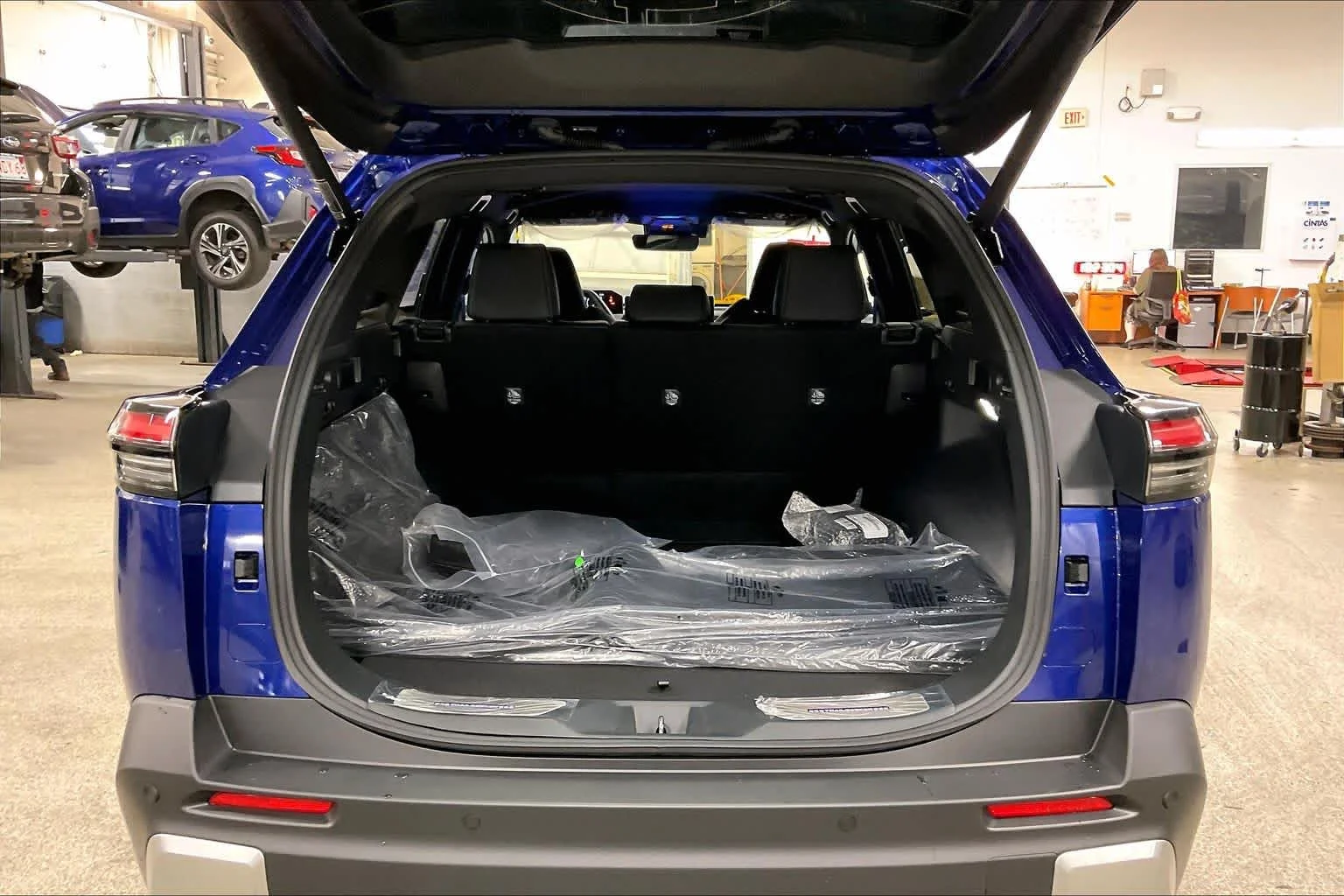 New 2026 Sapphire Blue Pearl Subaru Premium image 20