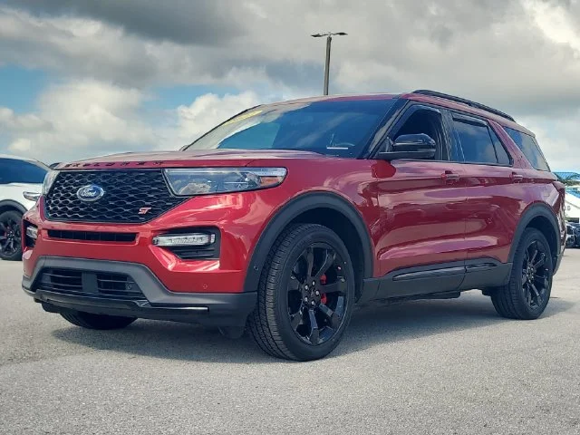 Used 2022 Red Ford ST image 36