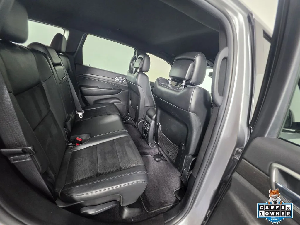 Used 2017 Silver Jeep Altitude image 20