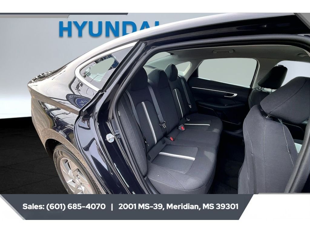 Certified Used 2026 CARBON BLUE Hyundai SE image 8