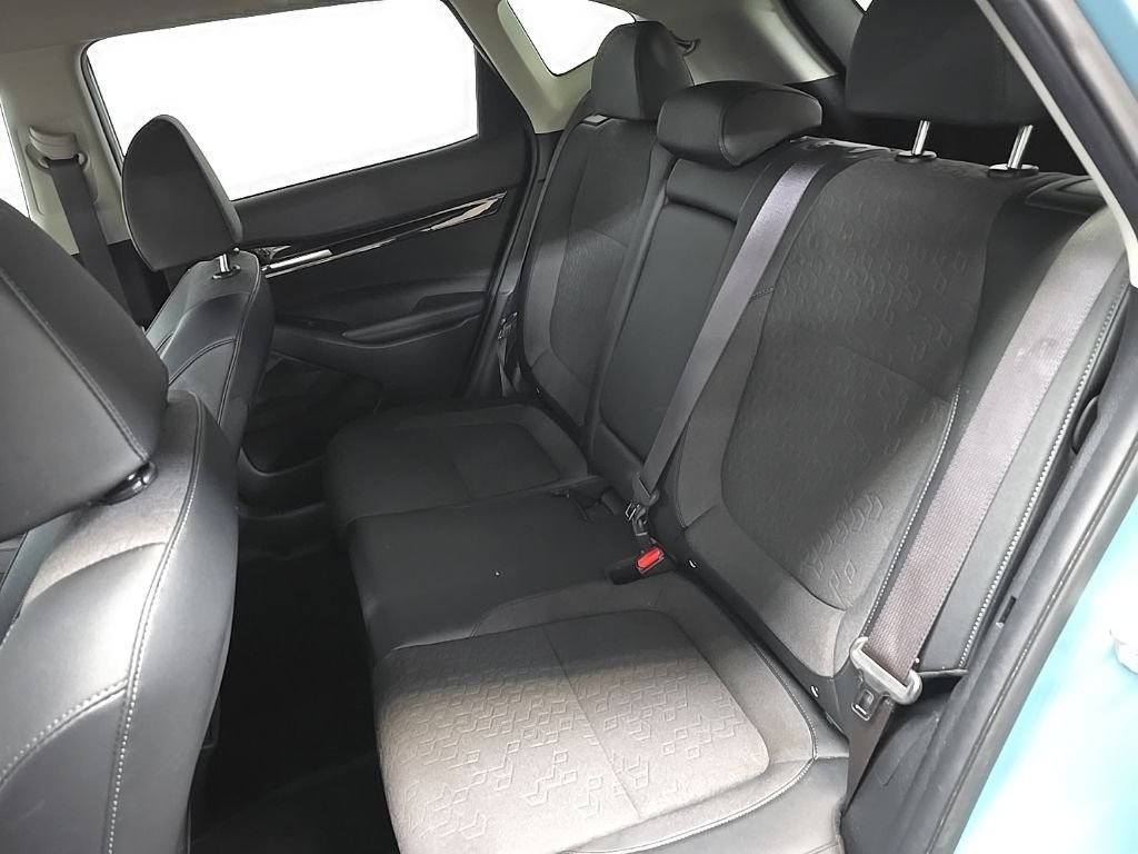 Used 2024 Blue / Black Kia S image 31