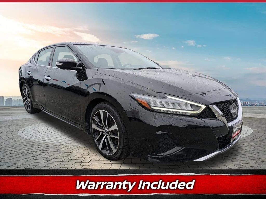 2023 Nissan Maxima SV's photo