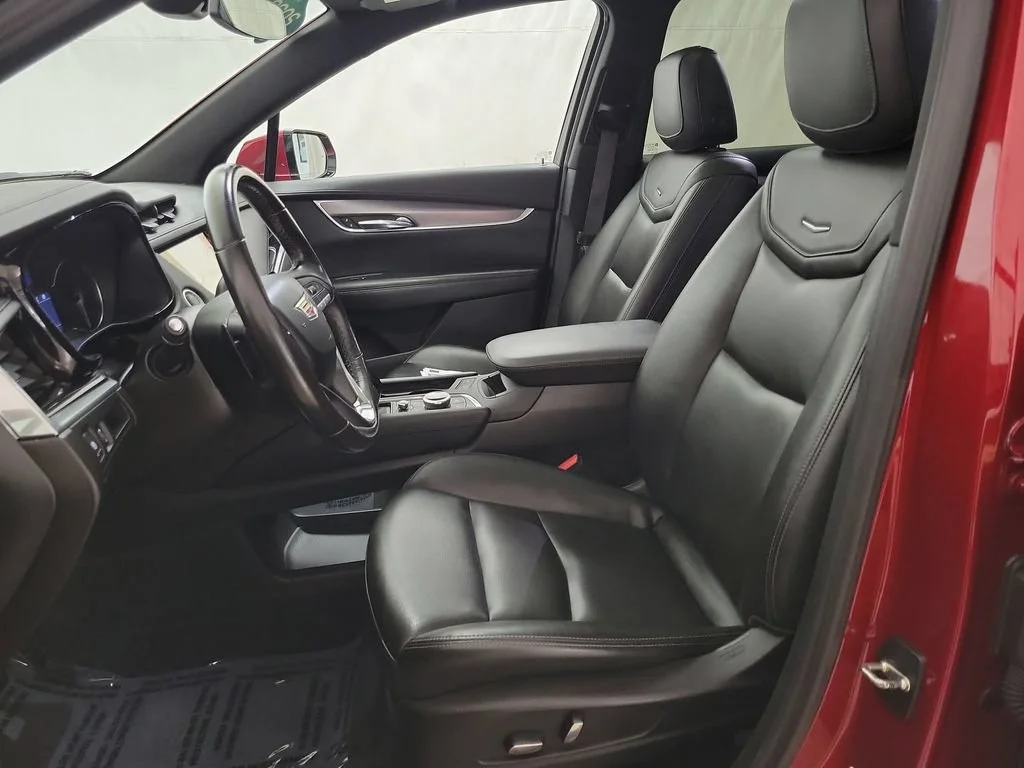 2023 Cadillac XT6 Luxury - Photo 9