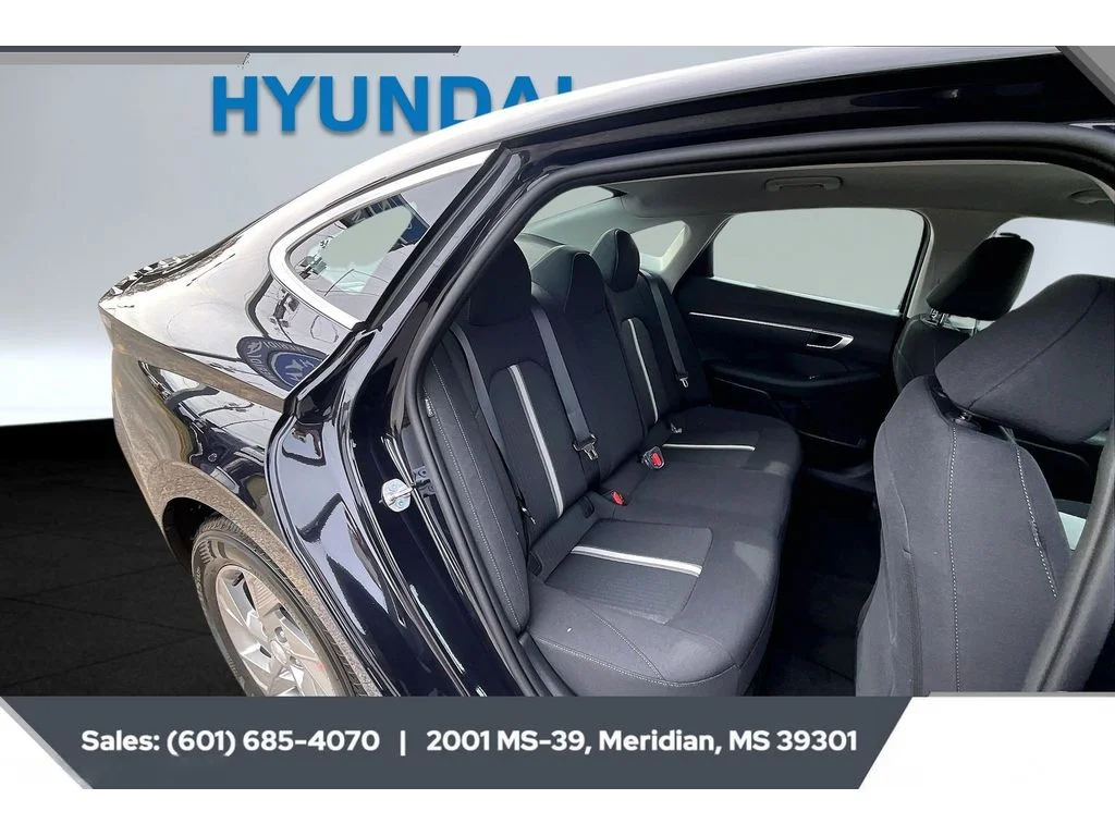 Used 2026 CARBON BLUE Hyundai SE image 8