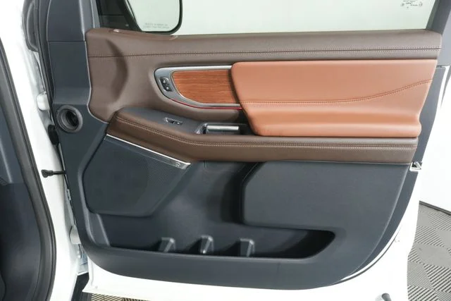 New 2027 Star White Metallic Tri-Coat Ford King Ranch® image 36