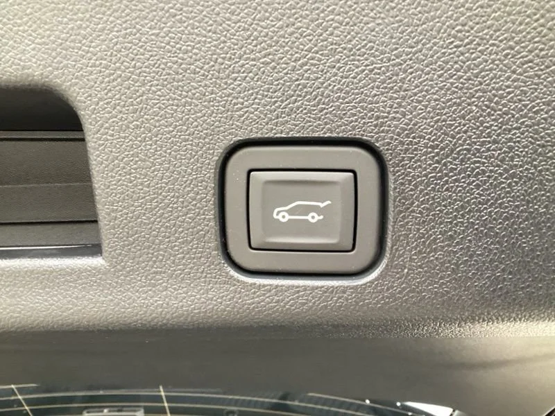 2026 Chevrolet Traverse LT - Photo 16