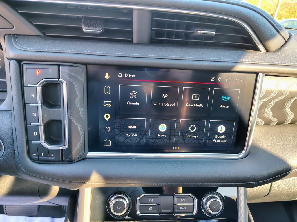 Used 2024 Onyx Black GMC Denali image 29